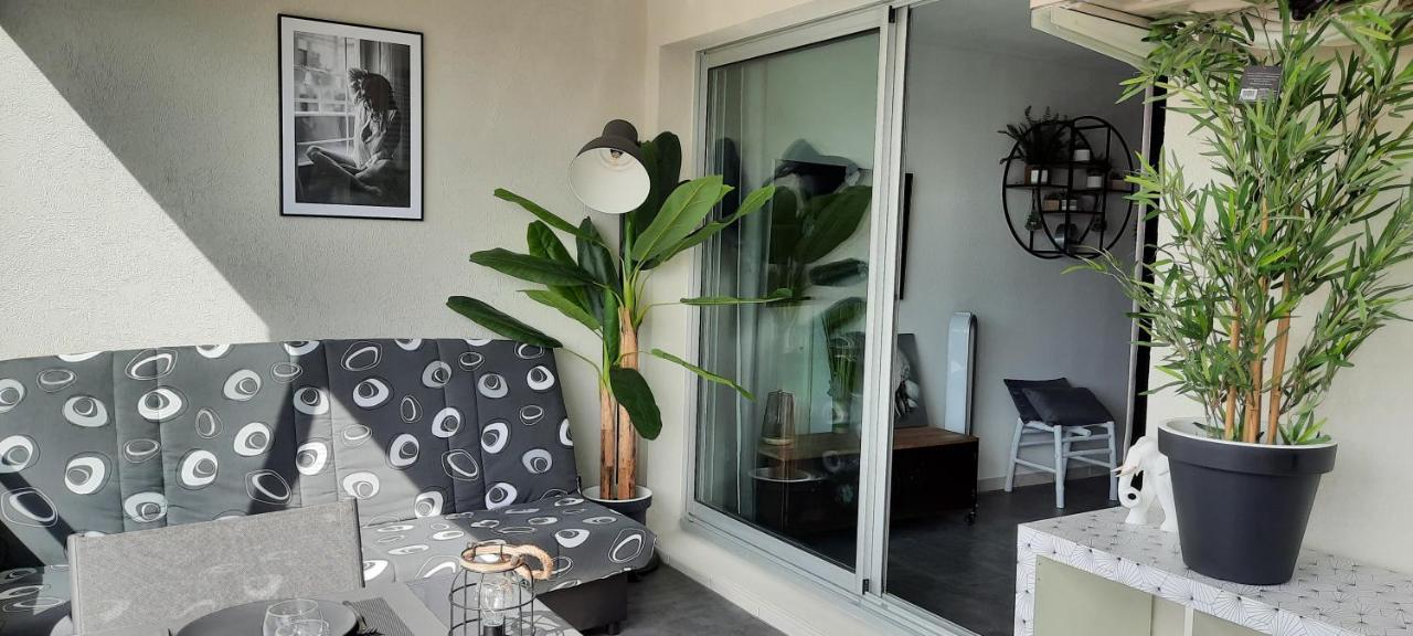 Charmant T2 Vue Marina Plages A Pied Sete Luaran gambar